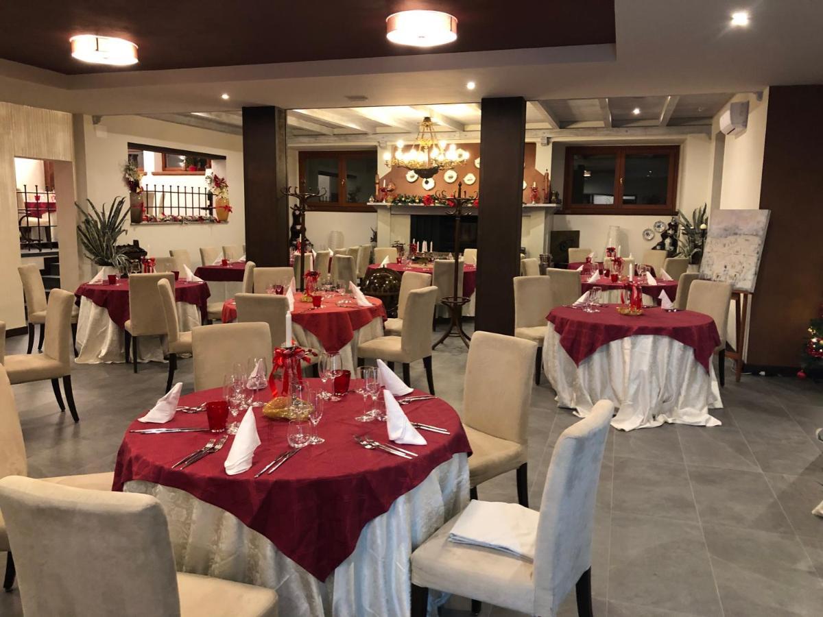 Locanda Rossa Hotel Romans di Varmo Luaran gambar