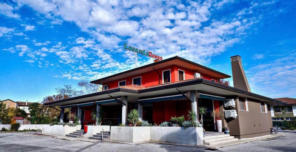 Locanda Rossa Hotel Romans di Varmo Luaran gambar