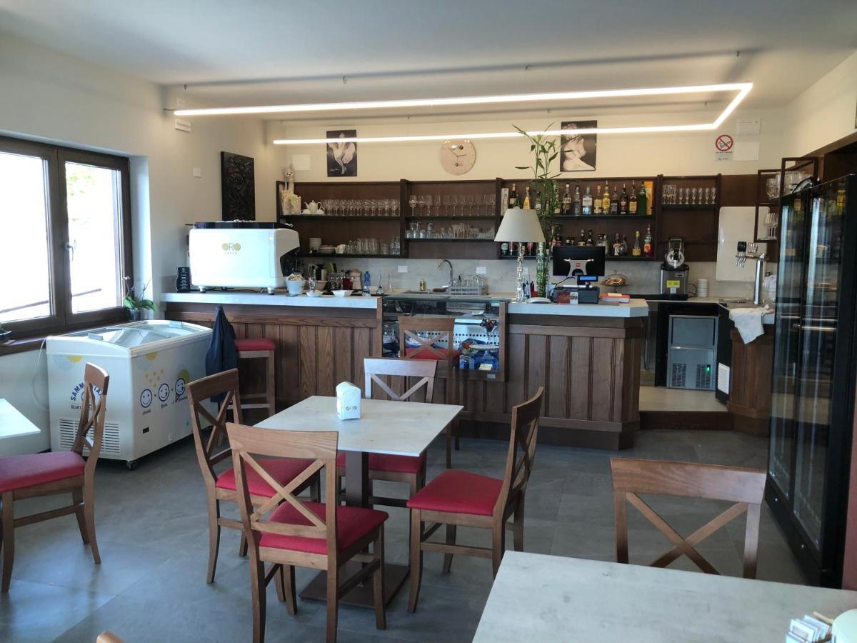 Locanda Rossa Hotel Romans di Varmo Luaran gambar