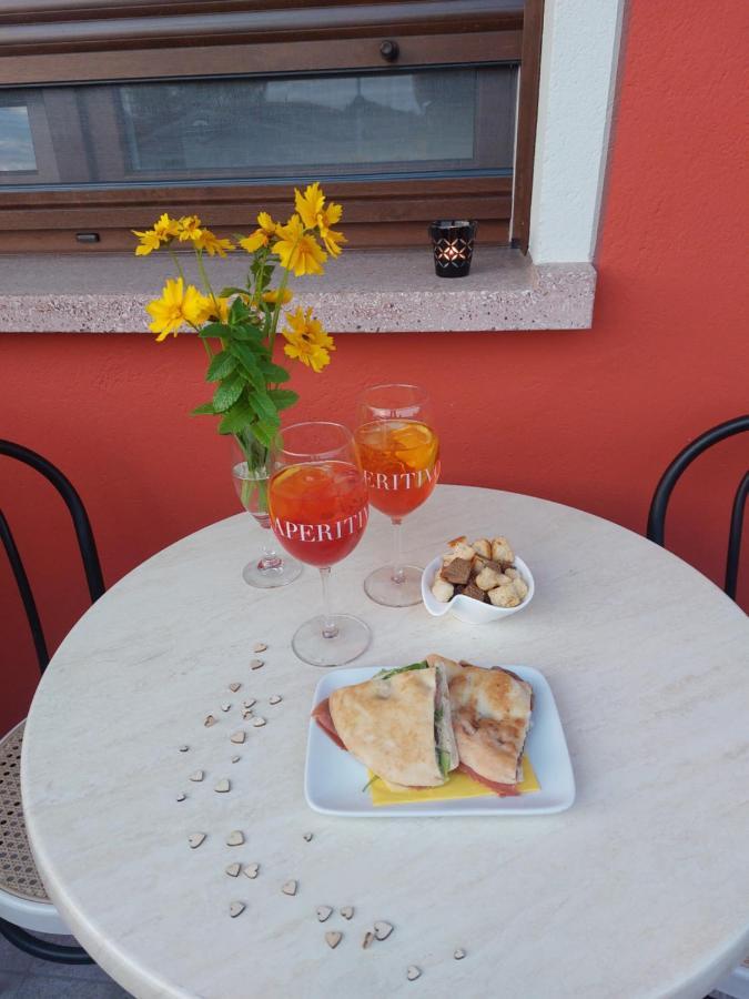 Locanda Rossa Hotel Romans di Varmo Luaran gambar