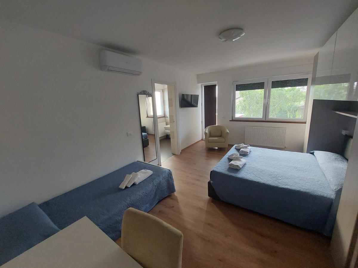 Locanda Rossa Hotel Romans di Varmo Luaran gambar